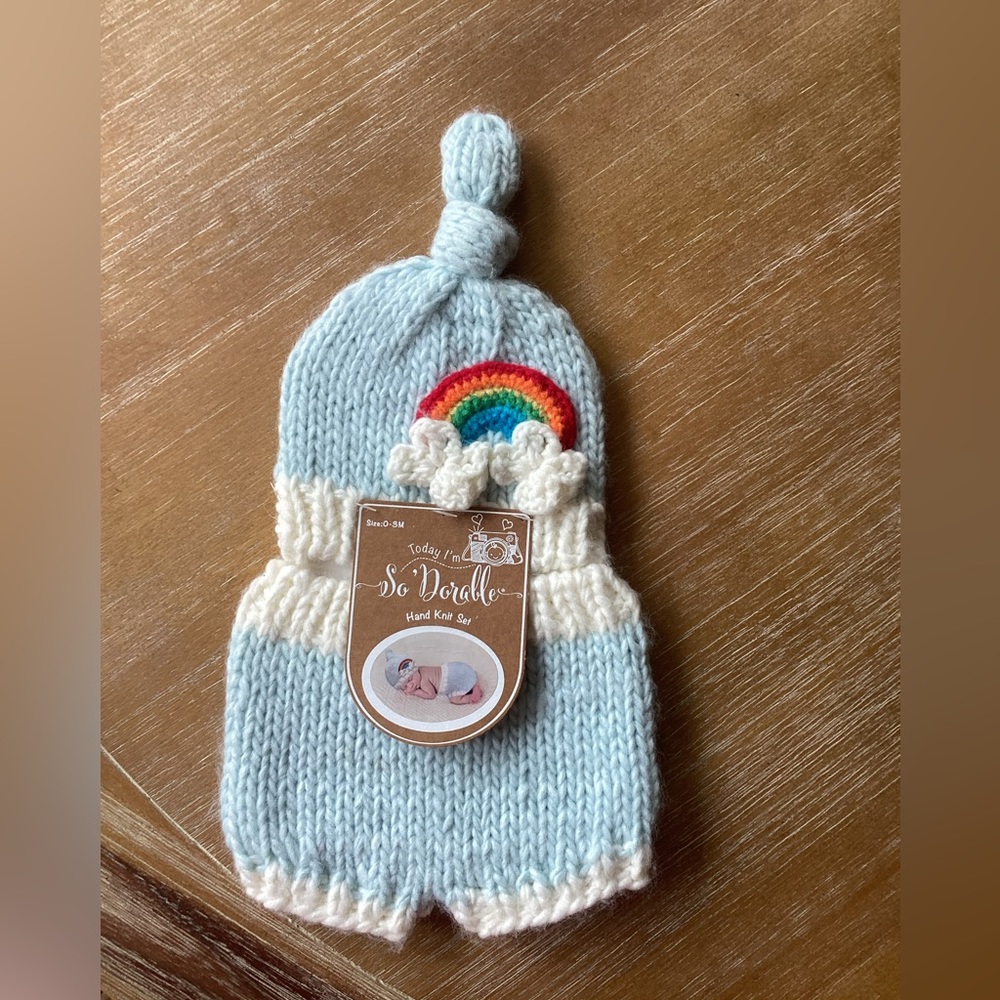 So ‘Dorable hand crotchet 0-3 month rainbow set